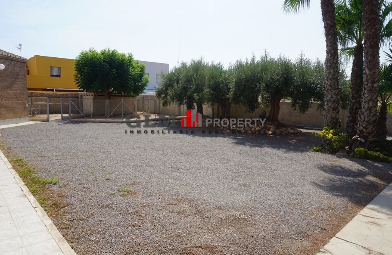 Återförsäljning -  - LA PALMA