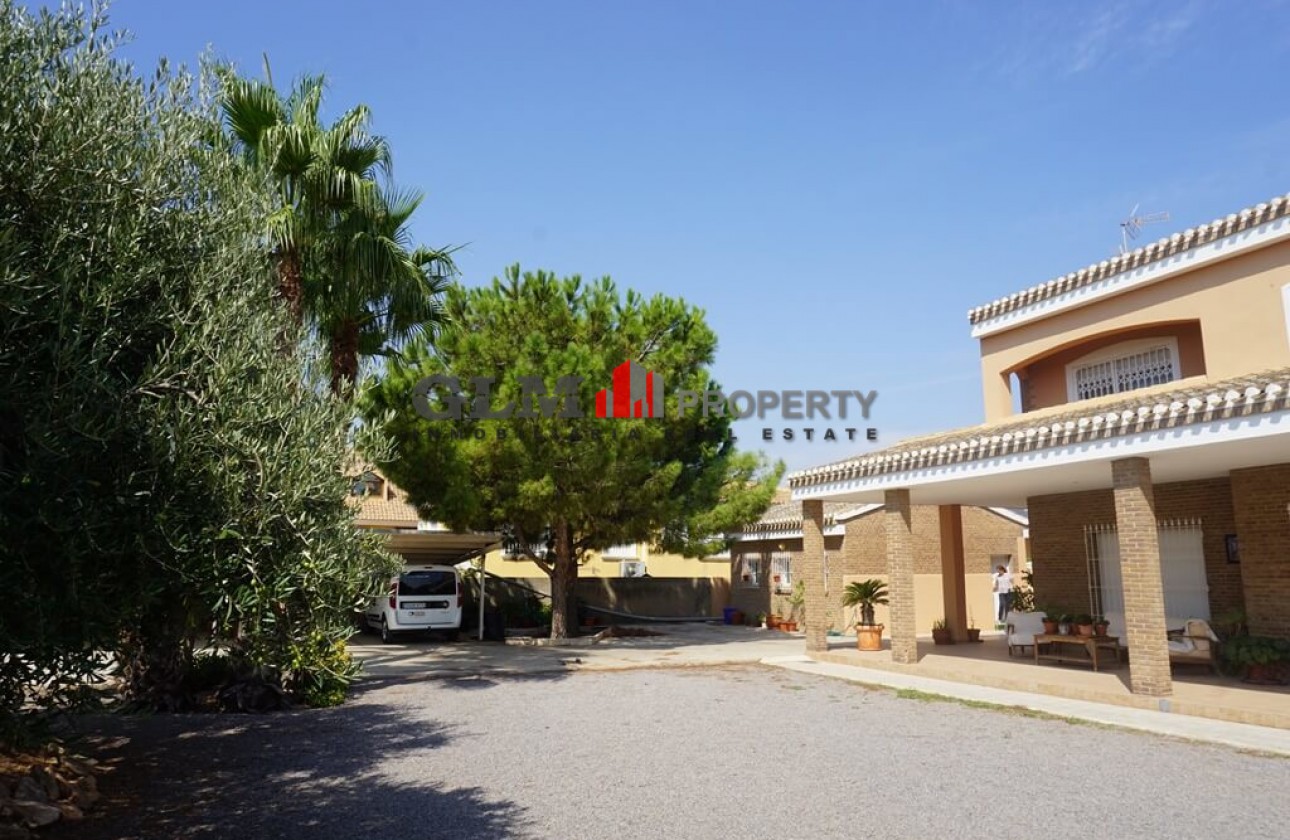 Återförsäljning -  - LA PALMA