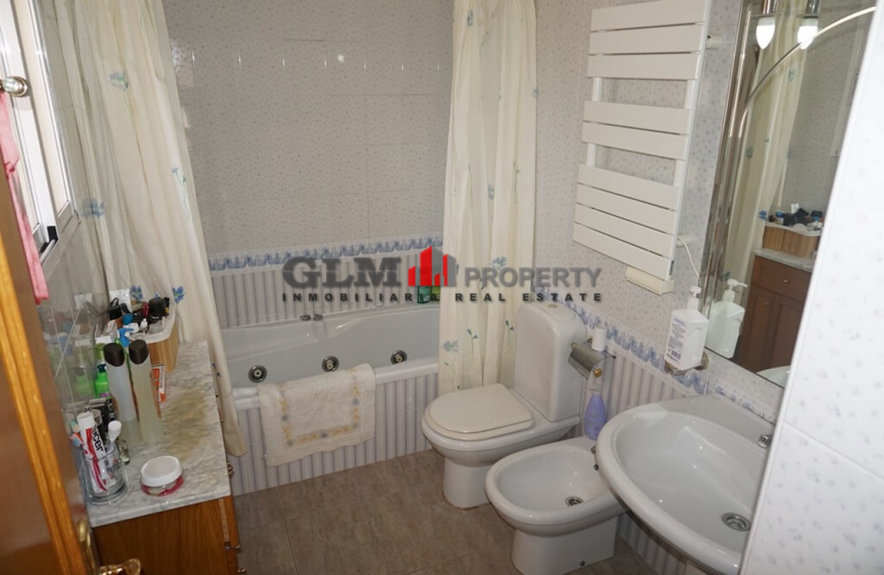 Återförsäljning -  - LA PALMA