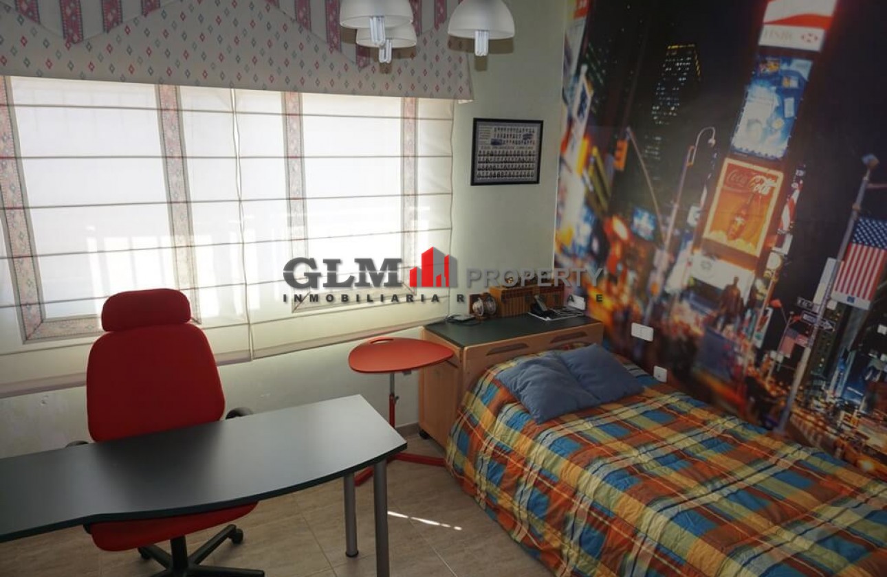 Återförsäljning -  - LA PALMA