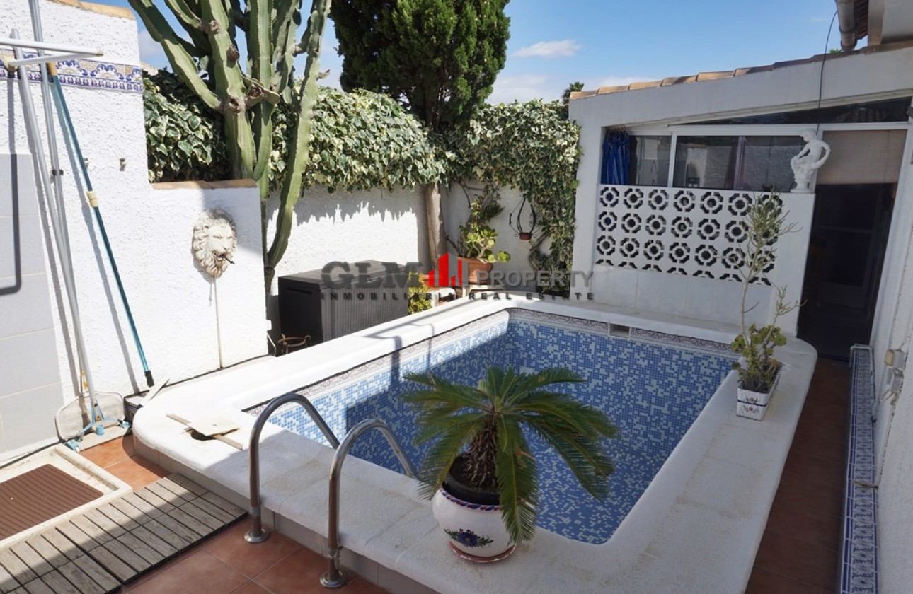 Resale - Apartment - LOS NAREJOS - Oasis