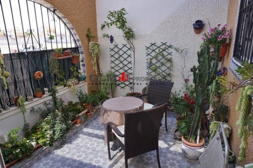 Resale - Apartment - LOS NAREJOS - Oasis