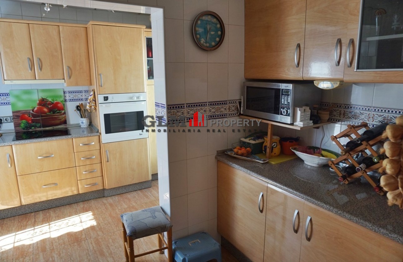 Resale - Apartment - LOS NAREJOS - Oasis