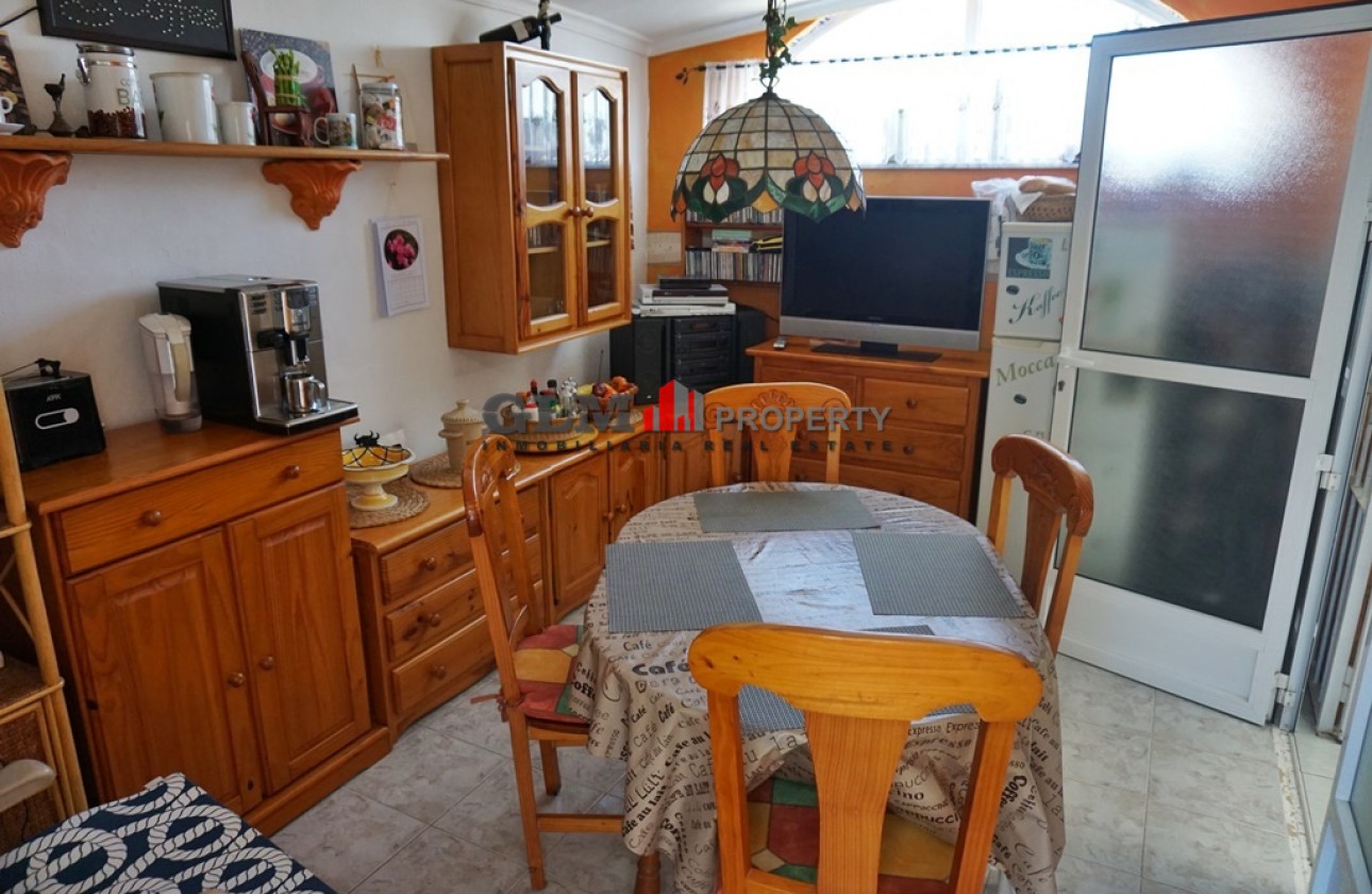 Resale - Apartment - LOS NAREJOS - Oasis