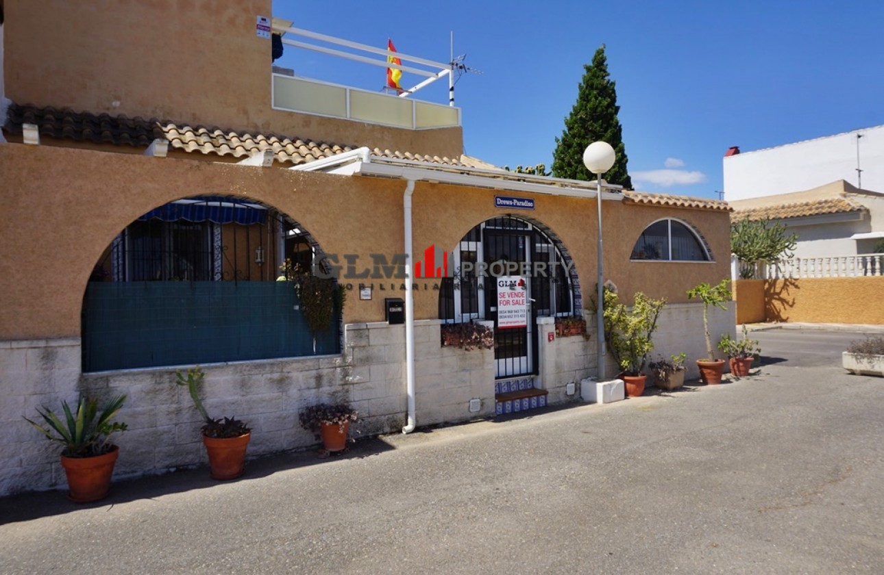 Resale - Apartment - LOS NAREJOS - Oasis