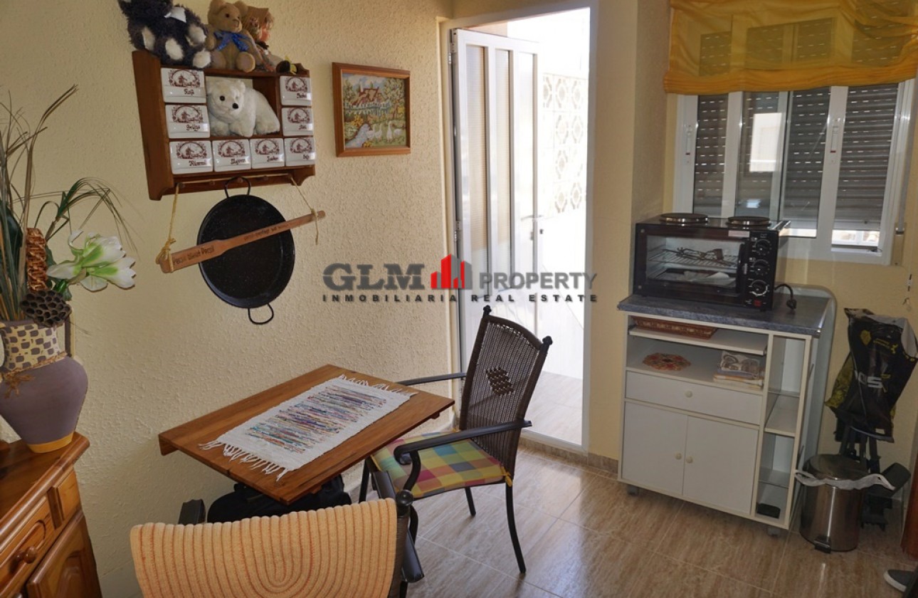 Resale - Apartment - LOS NAREJOS - Oasis