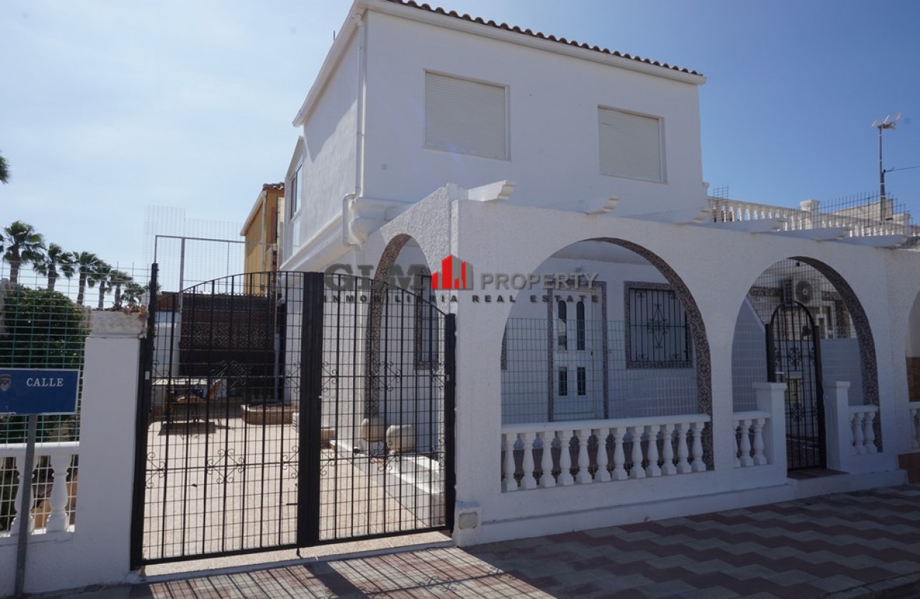 Resale - Apartment - LOS NAREJOS - Oasis