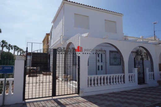 Resale - Apartment - LOS NAREJOS - Oasis