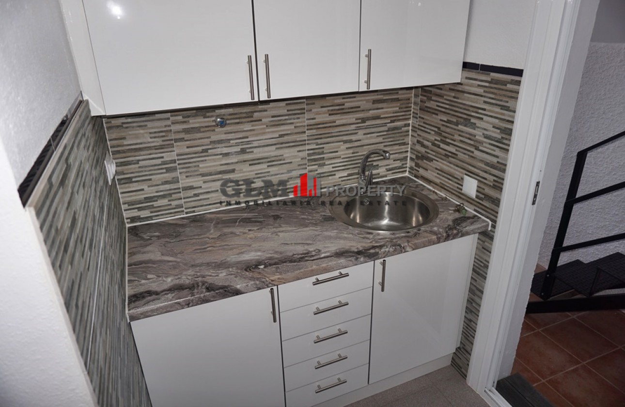 Resale - Apartment - LOS NAREJOS - Oasis