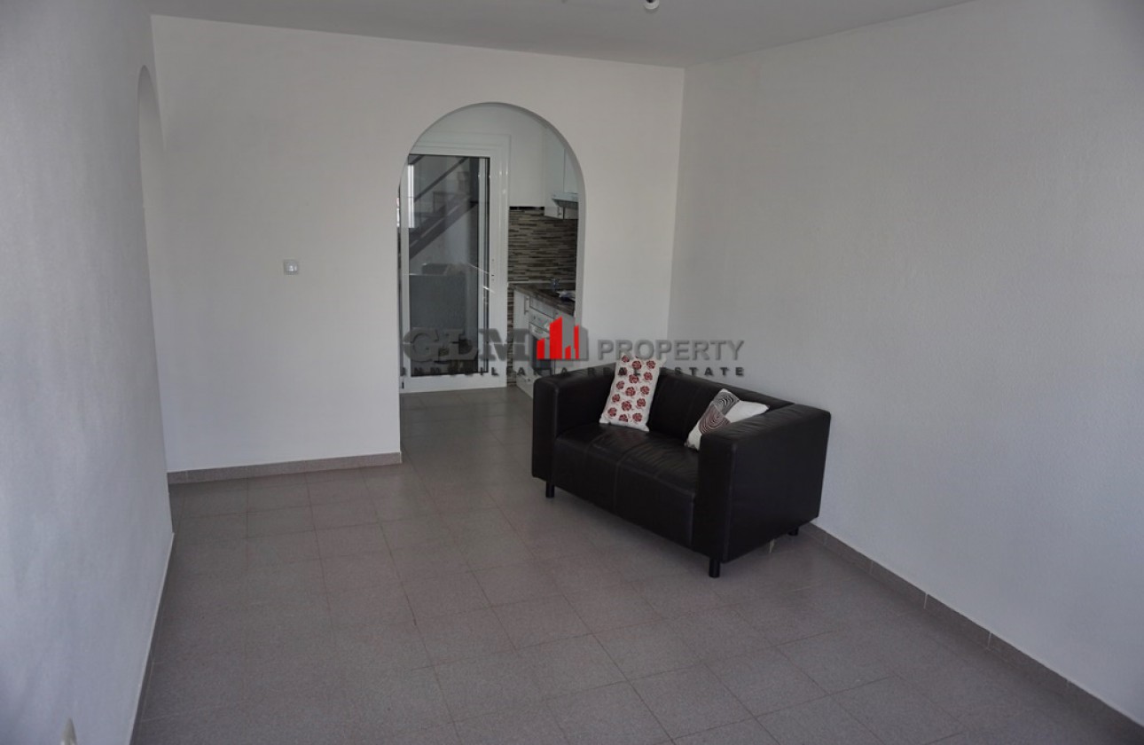 Resale - Apartment - LOS NAREJOS - Oasis