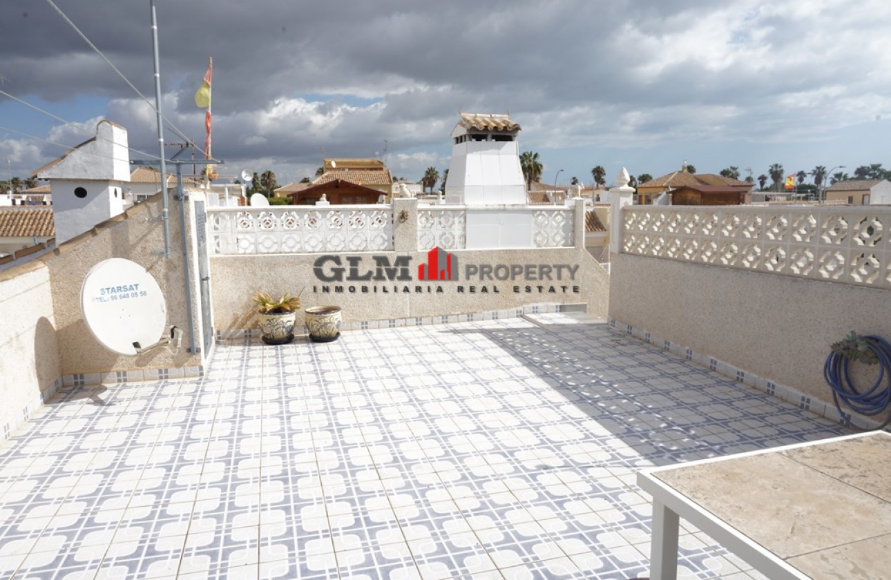 Resale - Apartment - LOS NAREJOS - Oasis