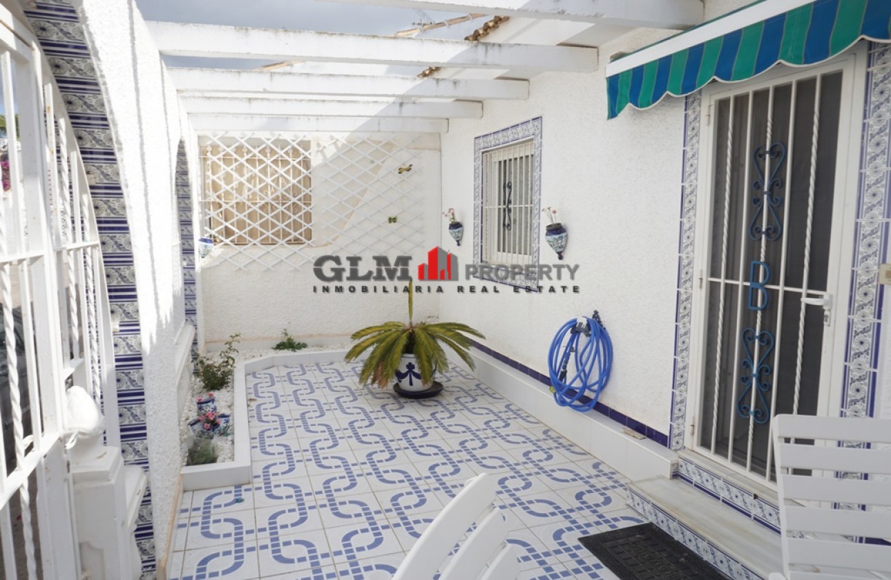 Resale - Apartment - LOS NAREJOS - Oasis