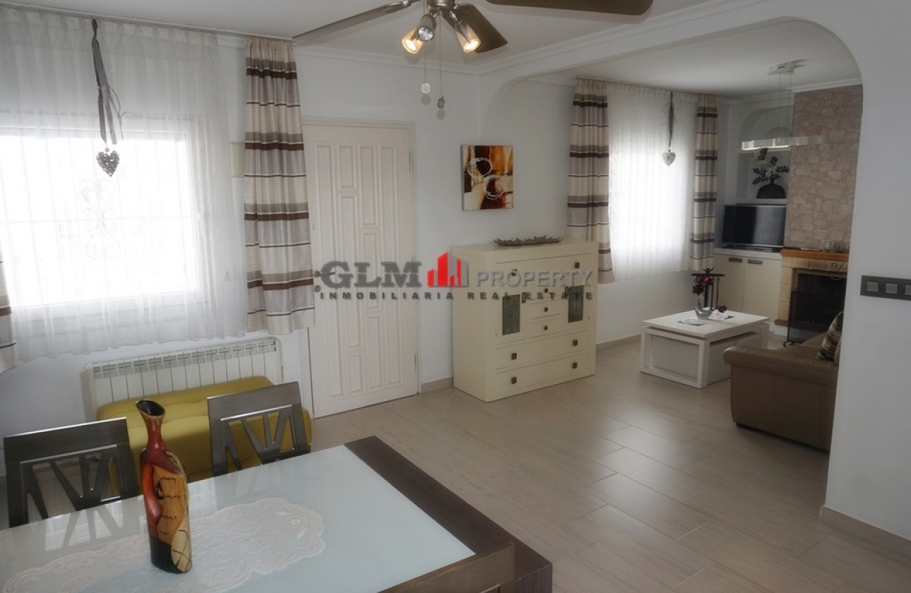 Resale - Apartment - LOS NAREJOS - Oasis