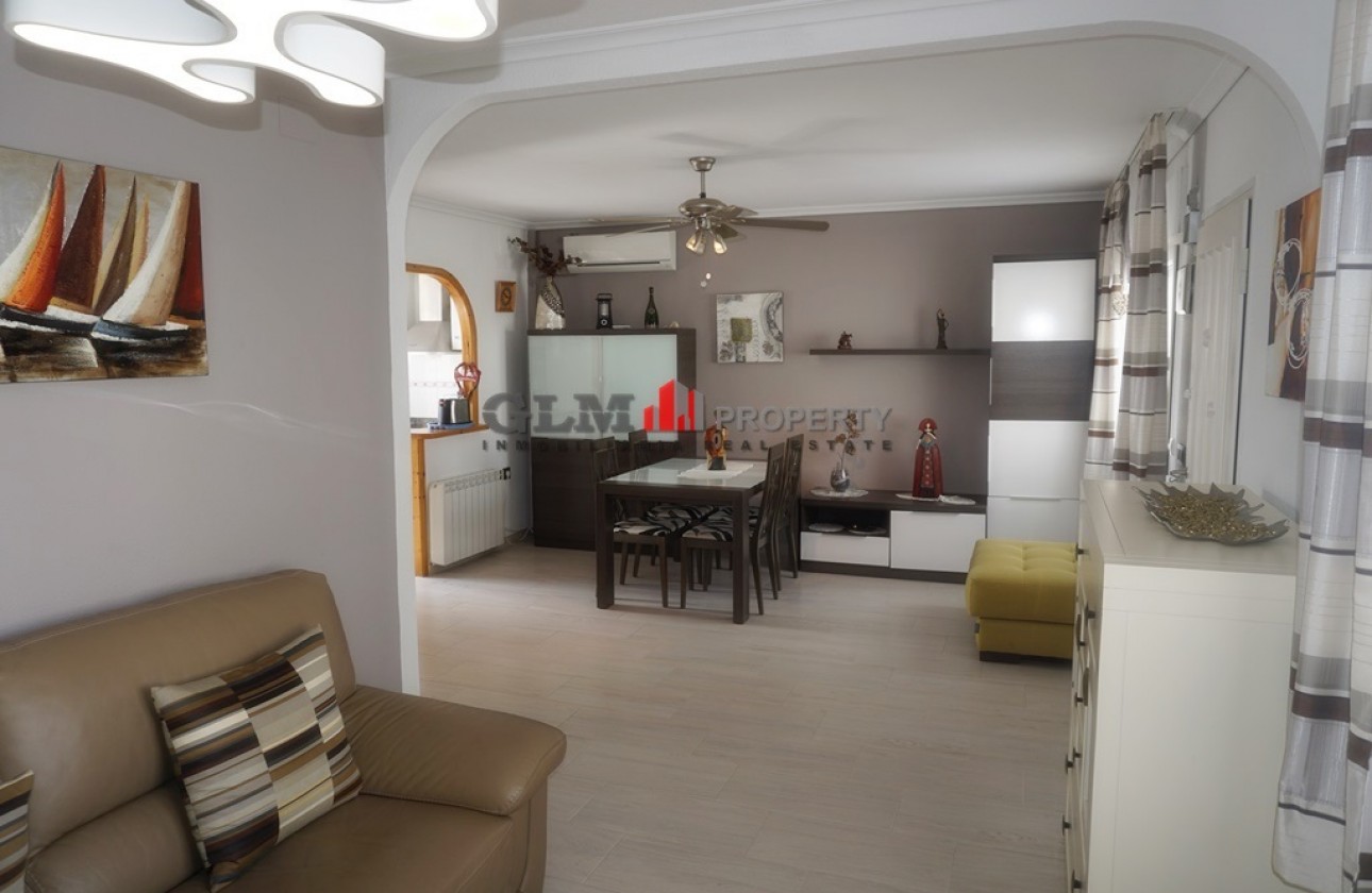 Resale - Apartment - LOS NAREJOS - Oasis