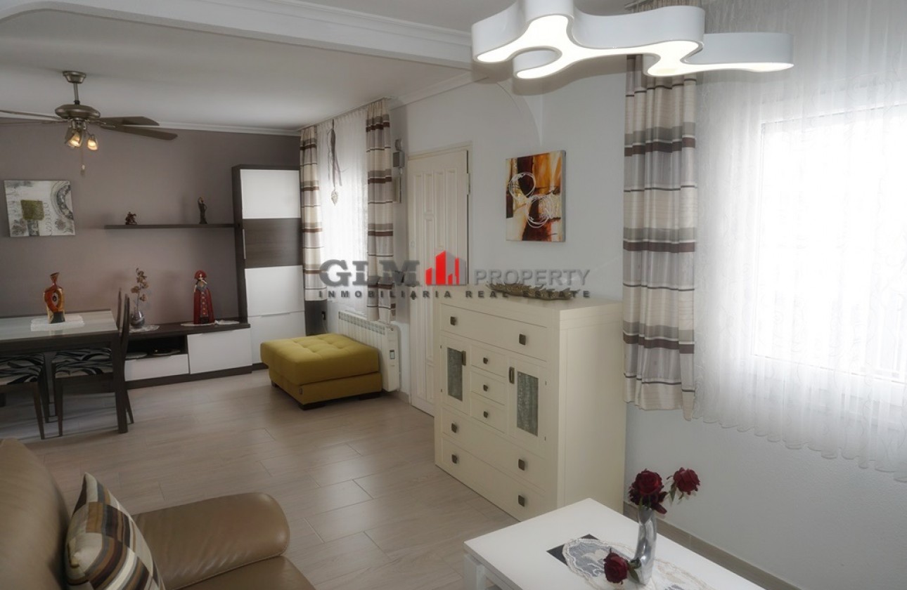 Resale - Apartment - LOS NAREJOS - Oasis