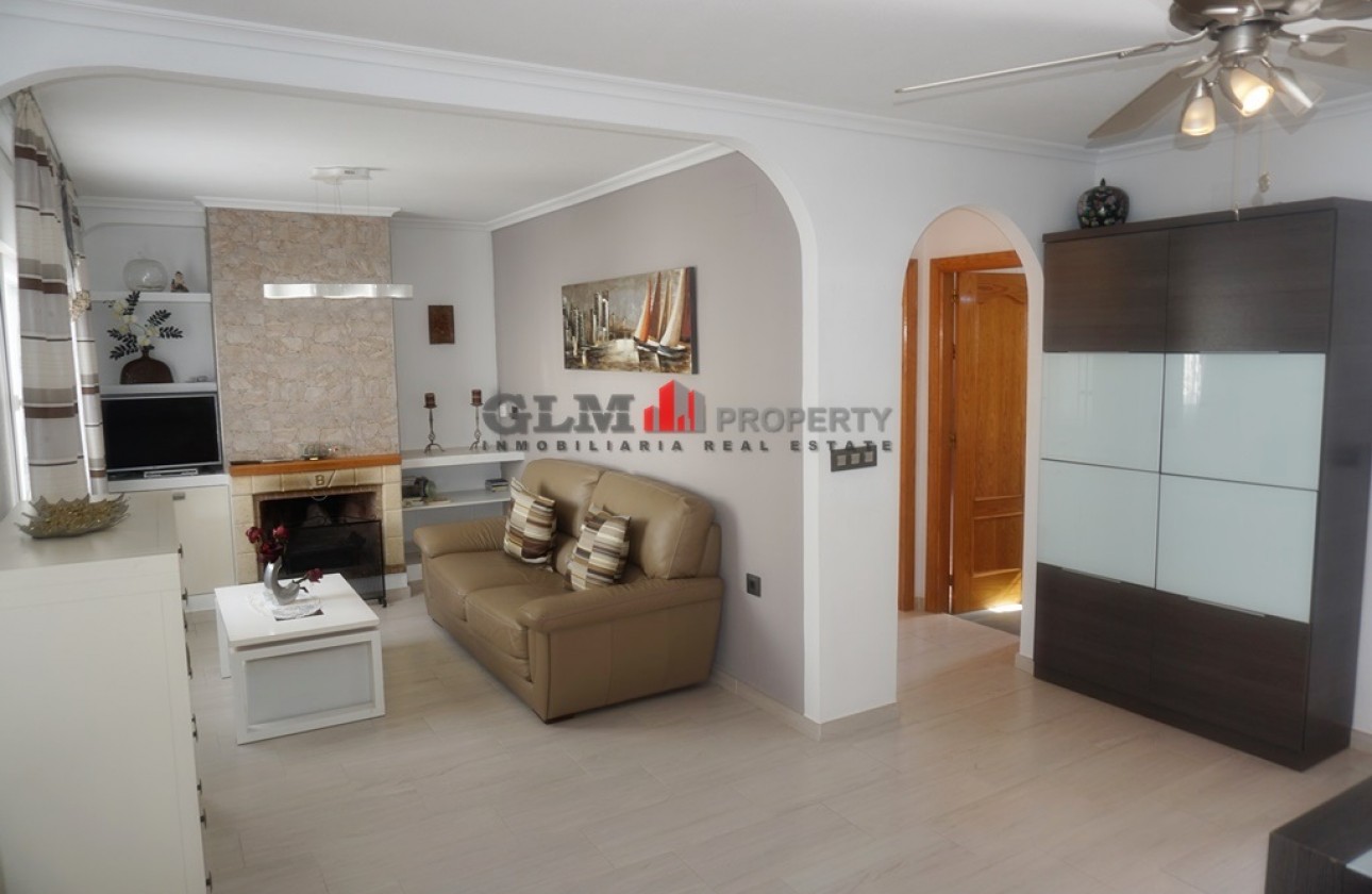 Resale - Apartment - LOS NAREJOS - Oasis