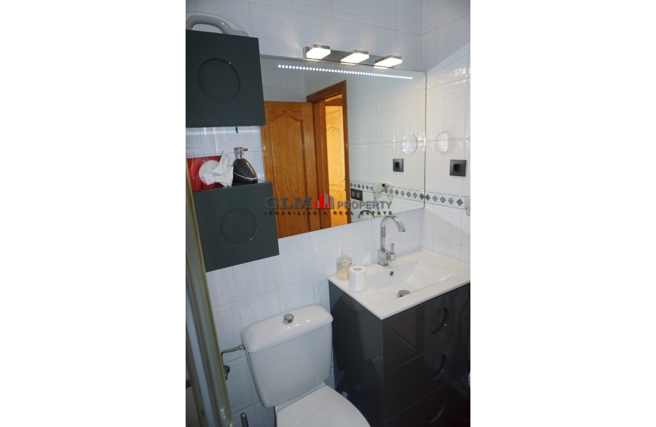 Resale - Apartment - LOS NAREJOS - Oasis