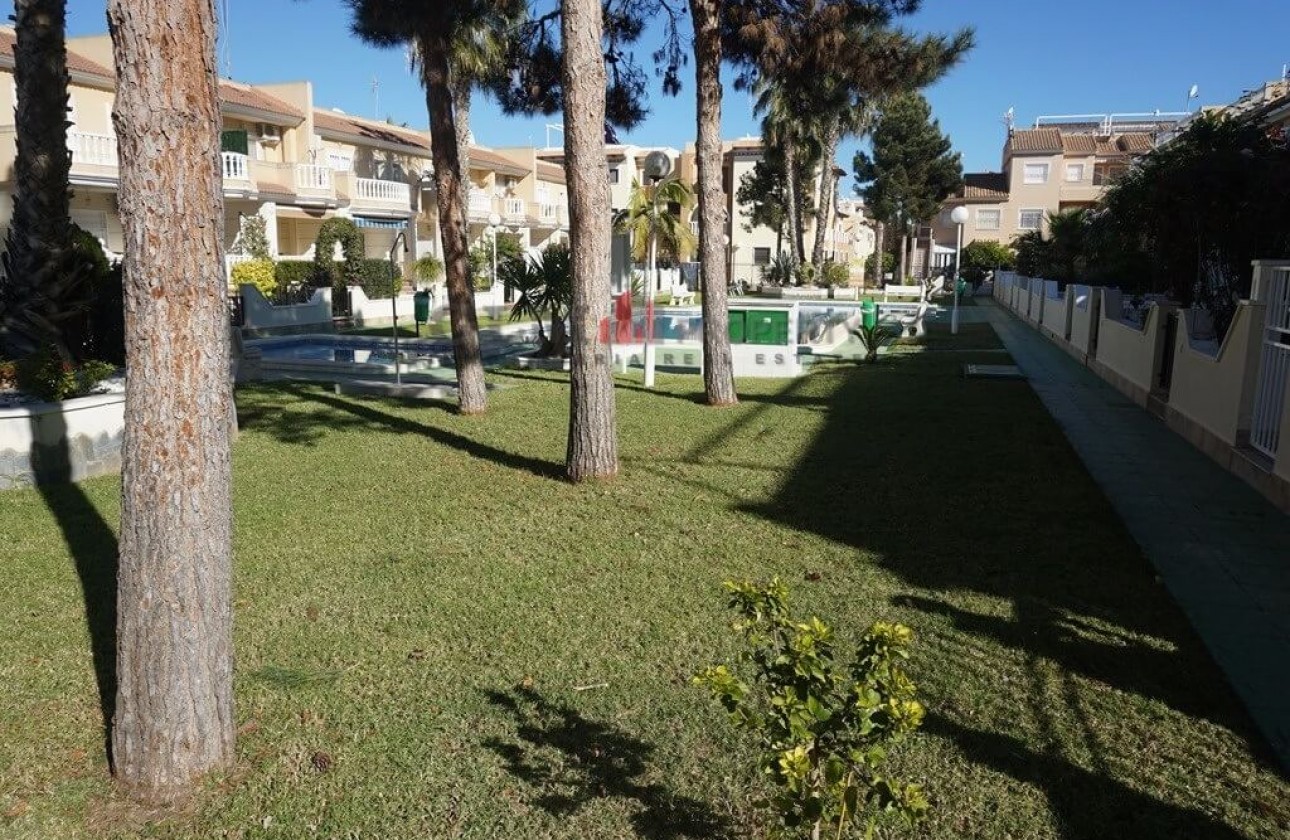 Resale - Apartment - Los Alcázares - Playa II