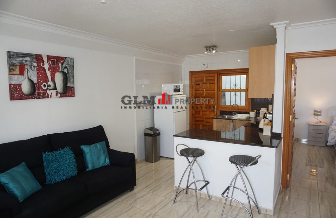 Resale - Apartment - LOS NAREJOS - Oasis