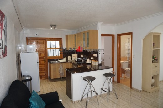 Resale - Apartment - LOS NAREJOS - Oasis