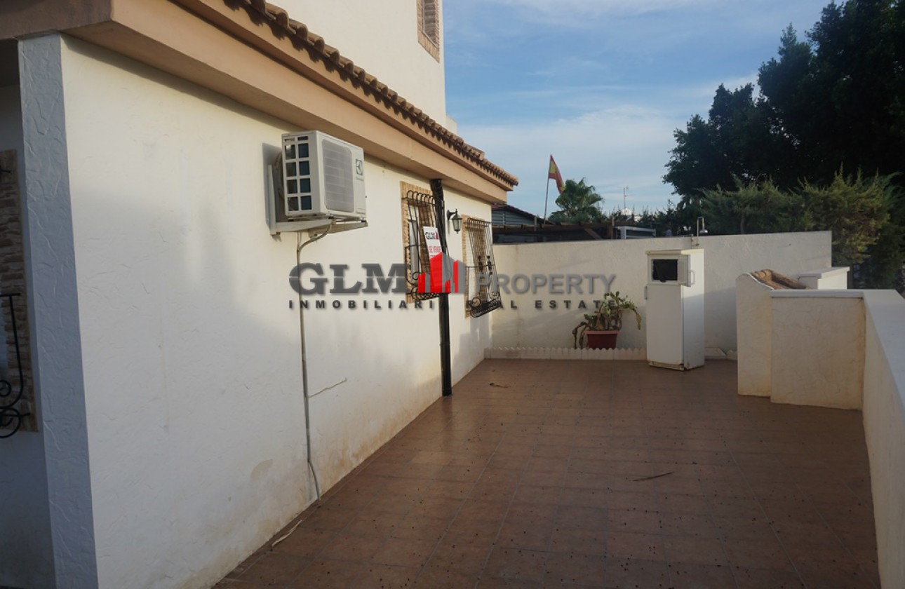 Resale - Apartment - LOS NAREJOS - Oasis