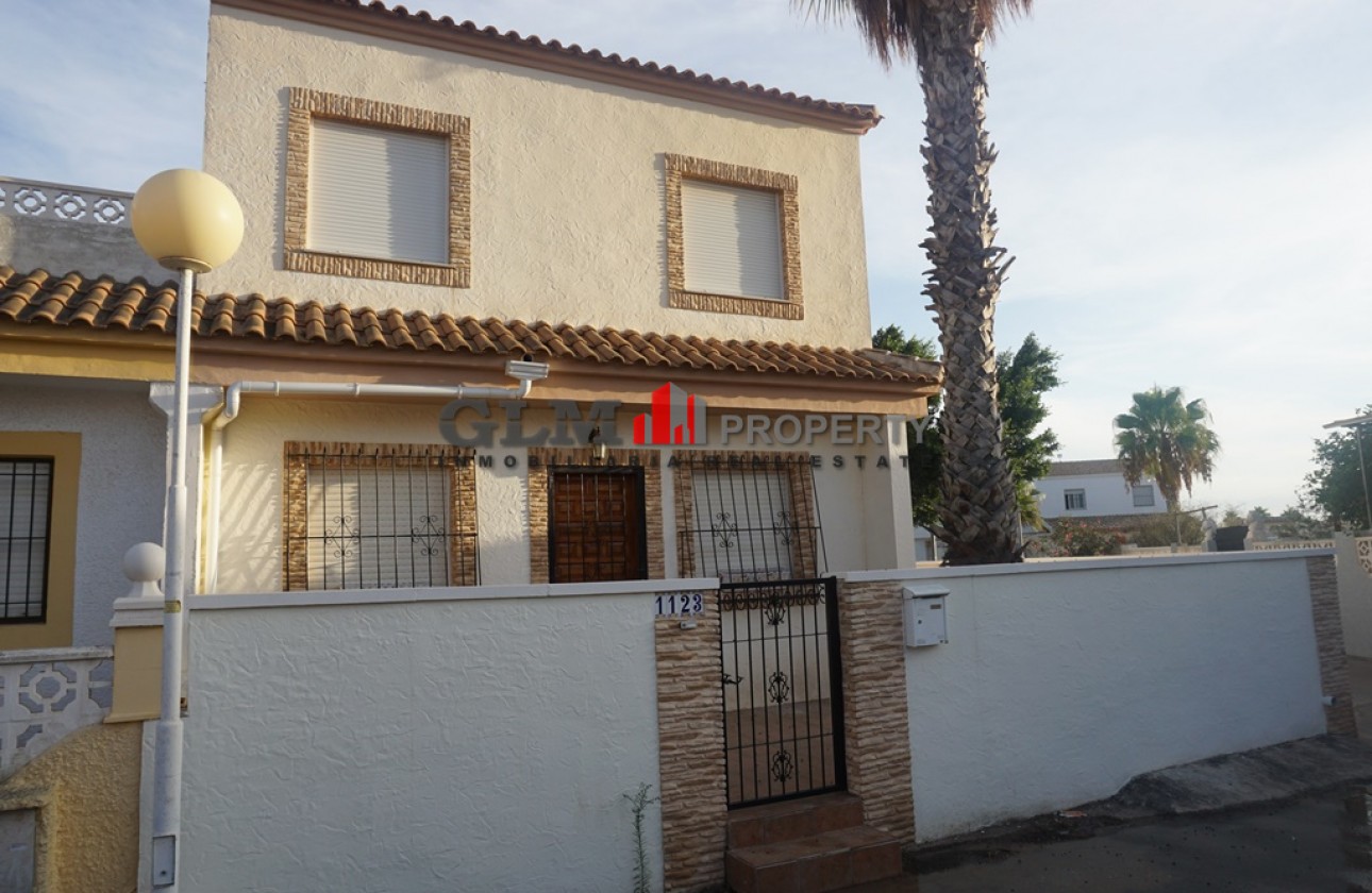 Resale - Apartment - LOS NAREJOS - Oasis