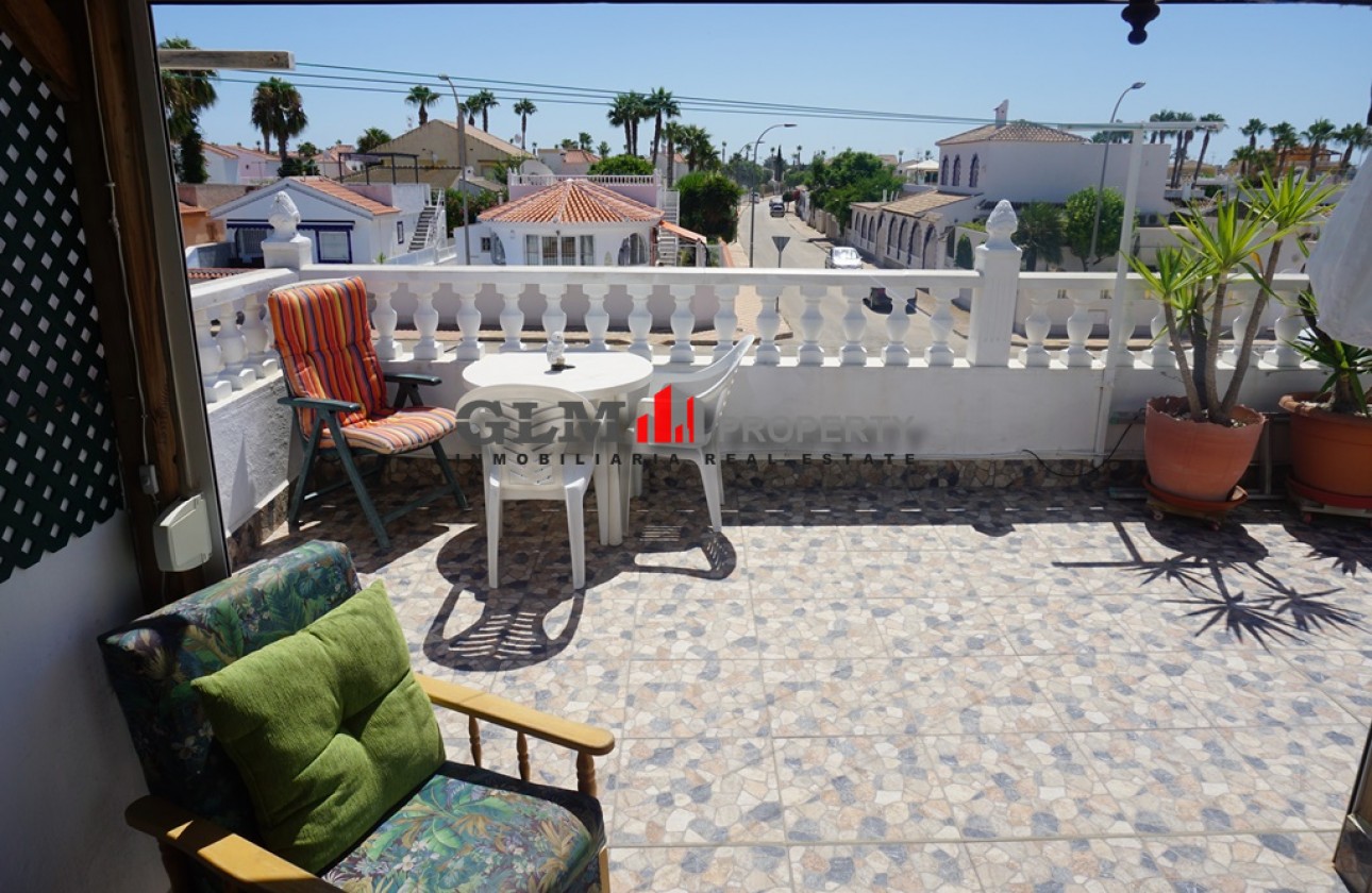 Resale - Apartment - LOS NAREJOS - Oasis