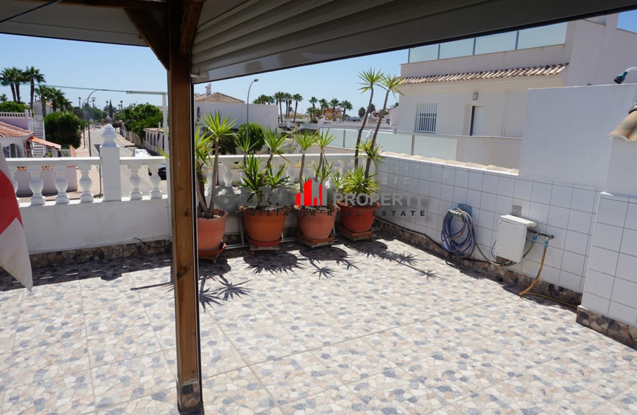 Resale - Apartment - LOS NAREJOS - Oasis