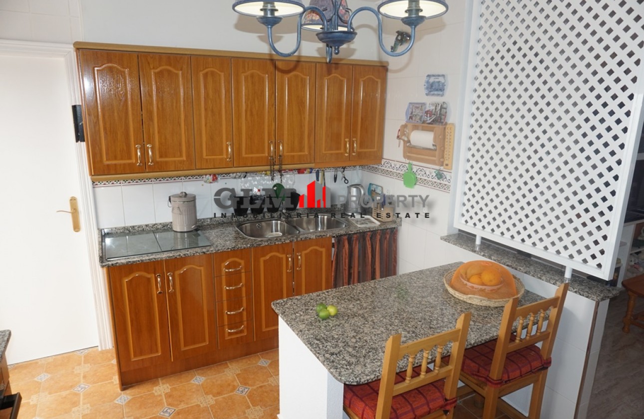 Resale - Apartment - LOS NAREJOS - Oasis