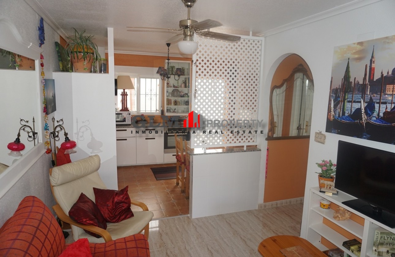 Resale - Apartment - LOS NAREJOS - Oasis