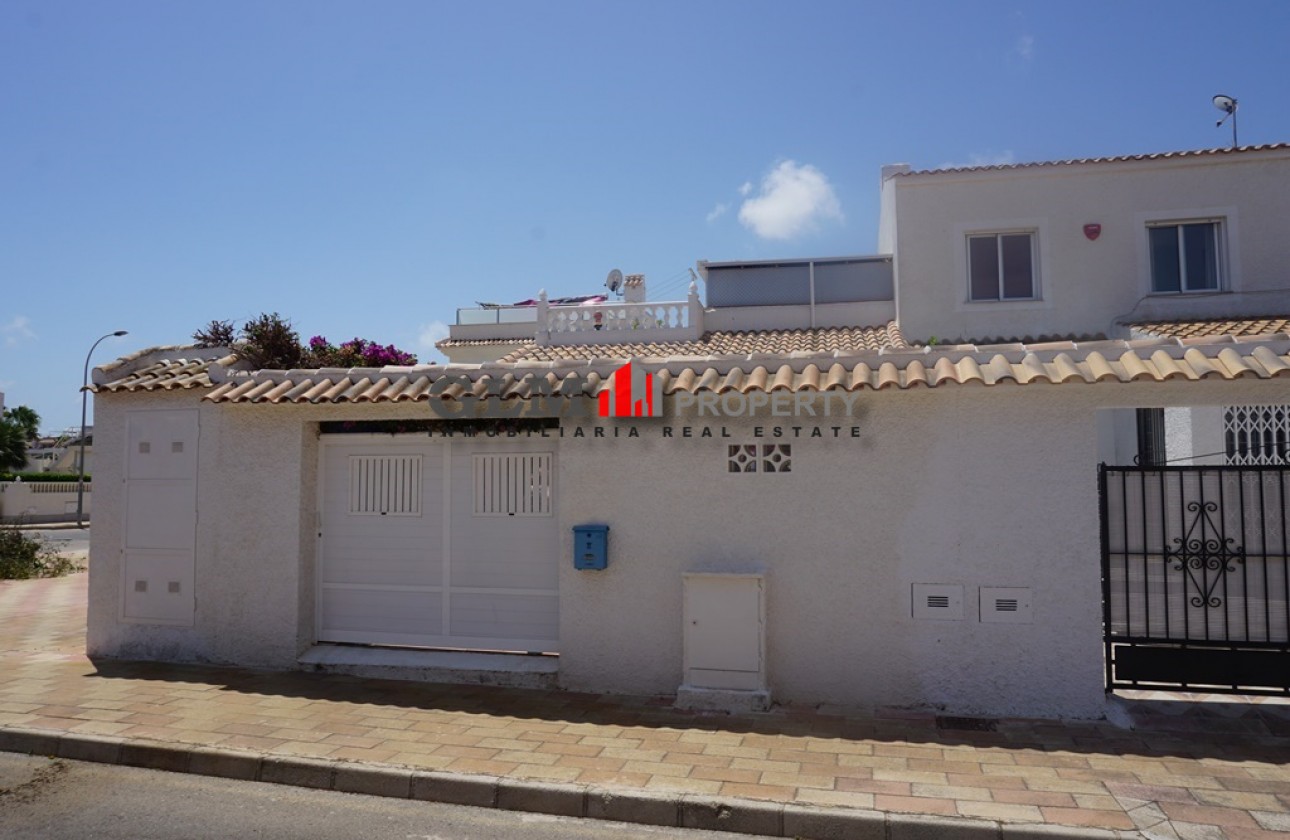 Resale - Apartment - LOS NAREJOS - Oasis