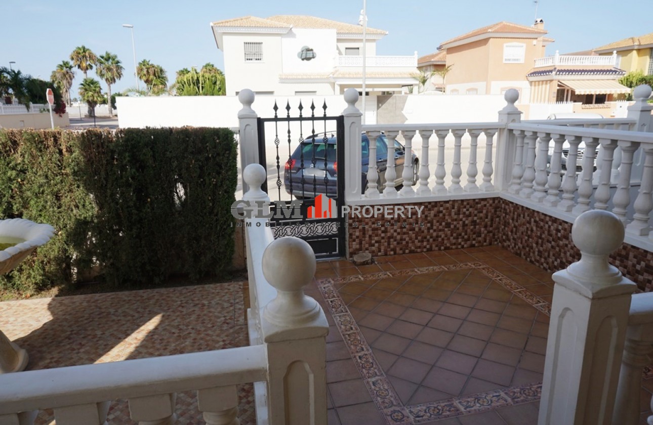 Resale - Apartment - Los Alcázares - El Divino