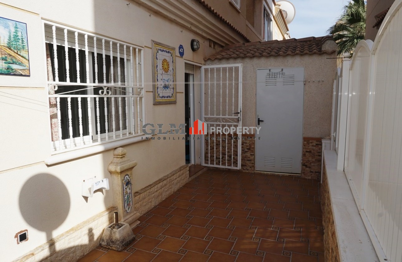Resale - Apartment - Los Alcázares - El Divino