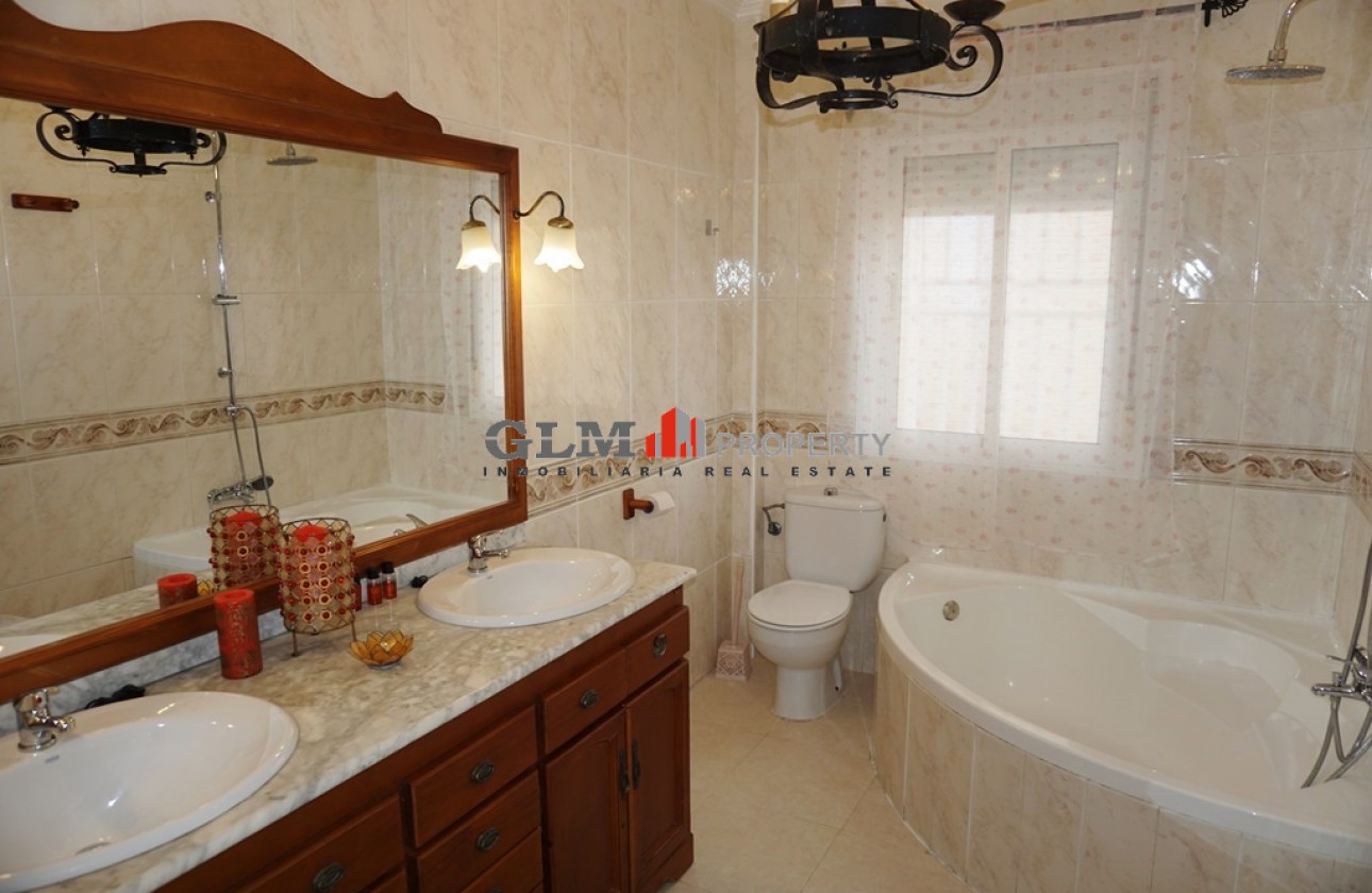 Resale - Apartment - Los Alcázares - El Divino
