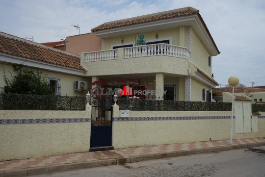 Resale - Apartment - LOS NAREJOS - Oasis