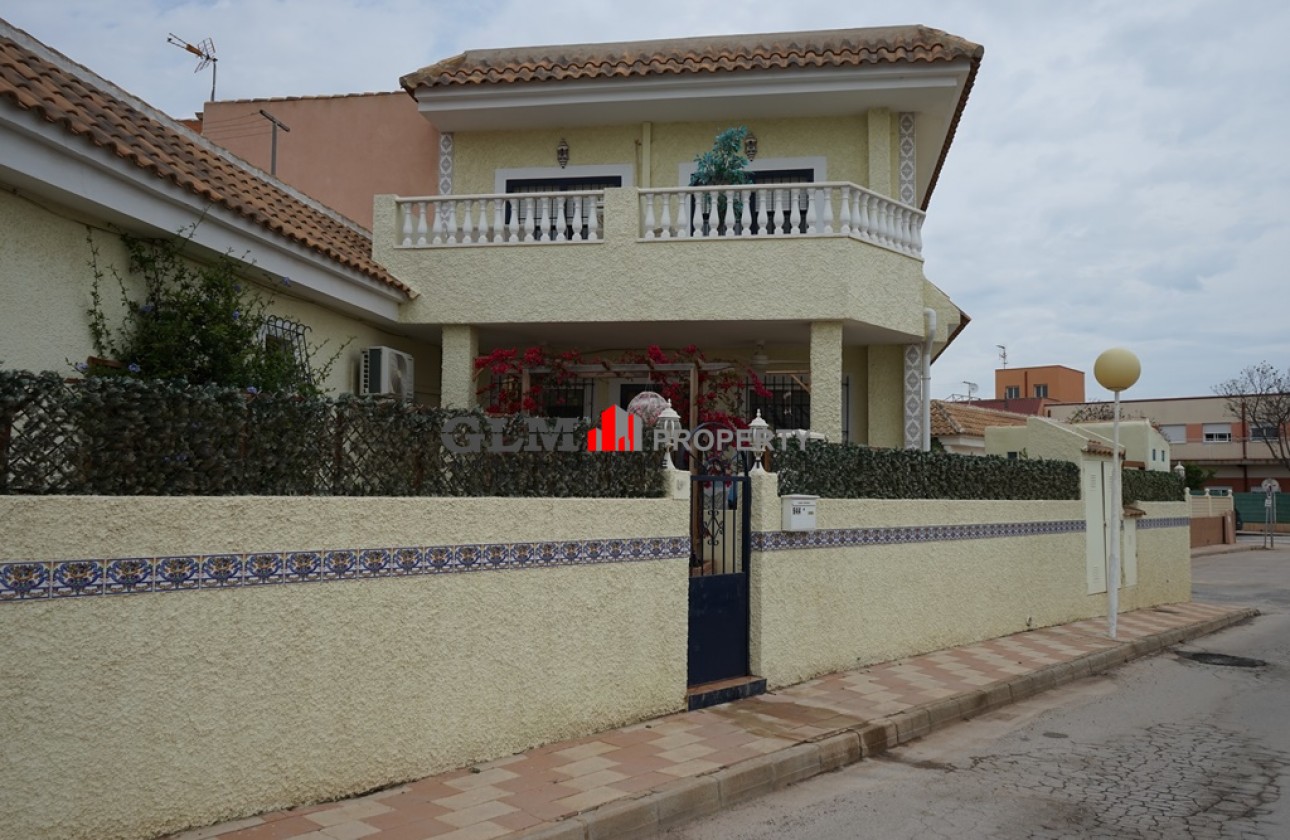 Resale - Apartment - LOS NAREJOS - Oasis