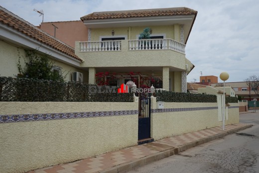 Resale - Apartment - LOS NAREJOS - Oasis