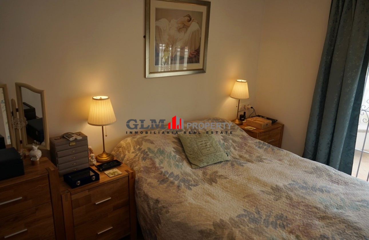 Resale - Apartment - LOS NAREJOS - Oasis