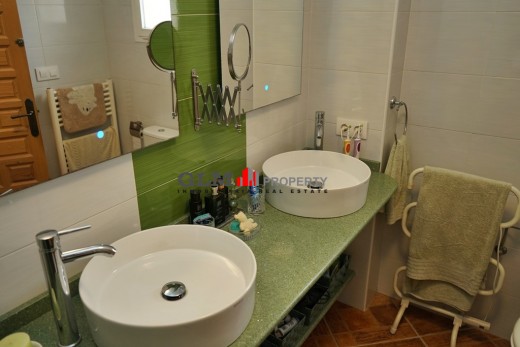 Resale - Apartment - LOS NAREJOS - Oasis