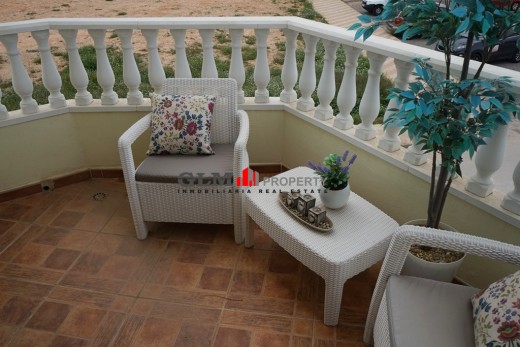 Resale - Apartment - LOS NAREJOS - Oasis