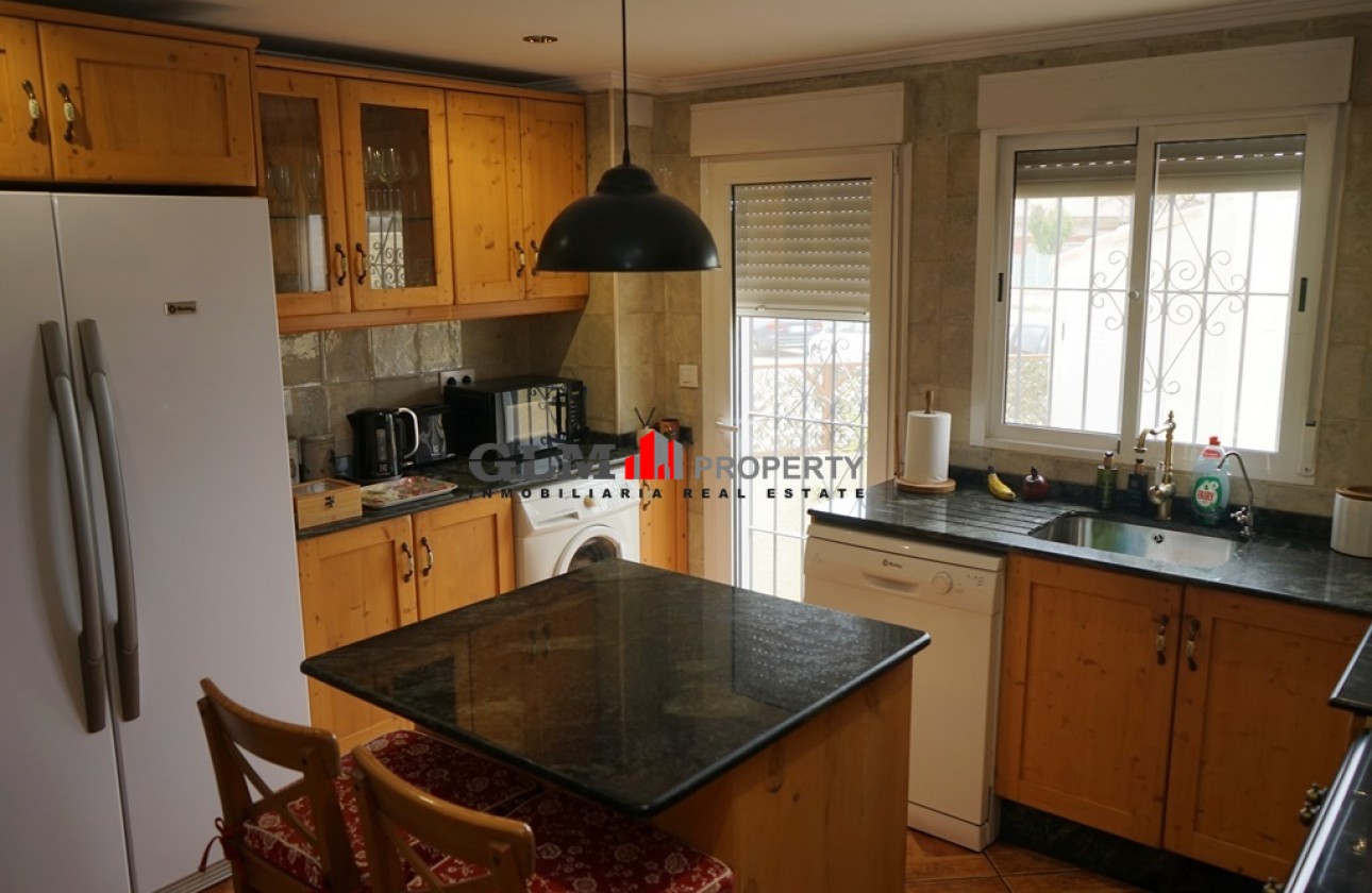 Resale - Apartment - LOS NAREJOS - Oasis