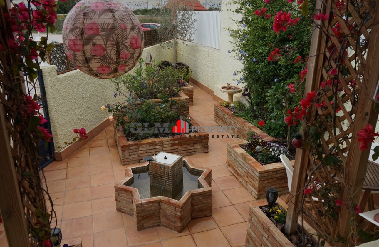 Resale - Apartment - LOS NAREJOS - Oasis