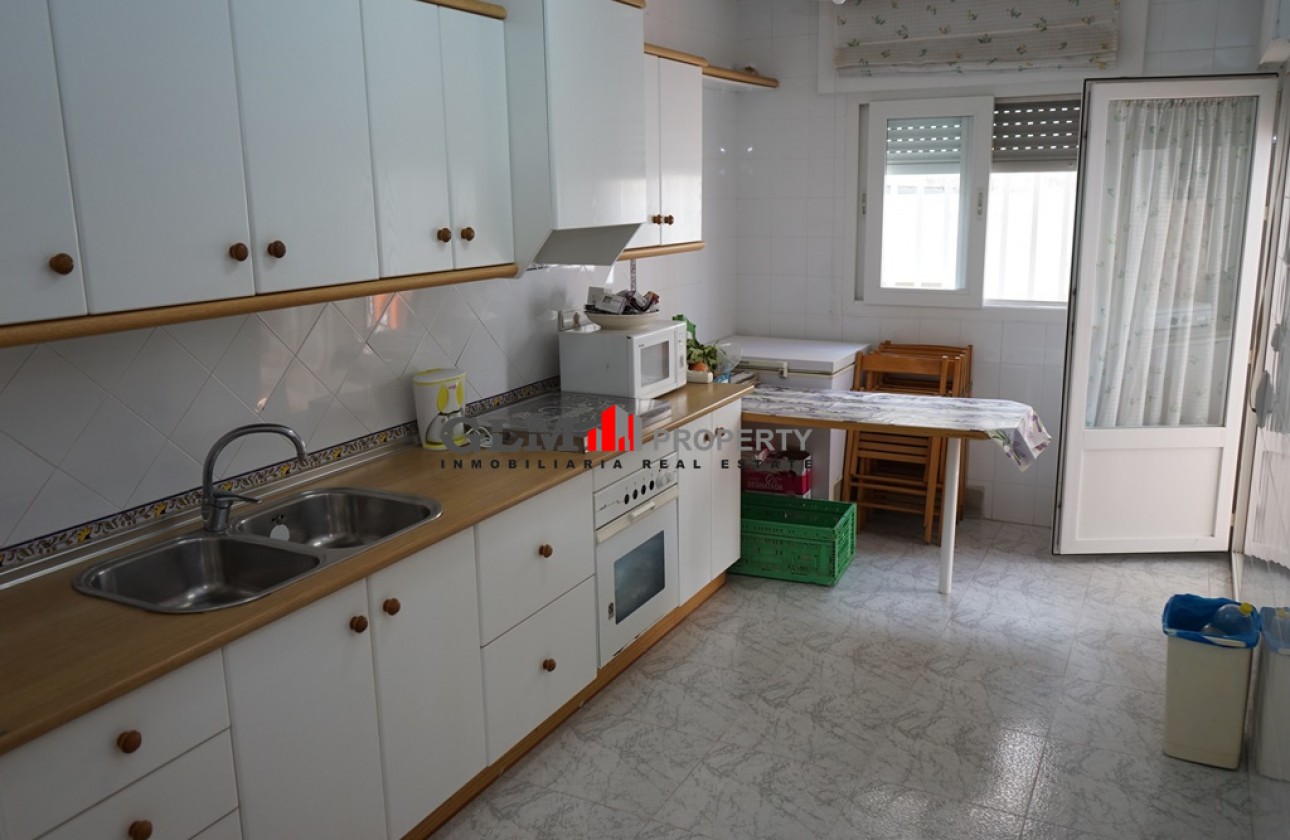 Resale - Apartment - Los Alcázares - Los Alcázares Pueblo