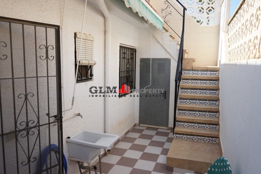 Återförsäljning -  - LOS NAREJOS - Oasis