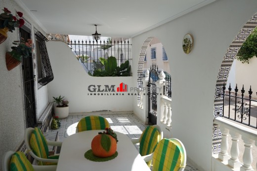 Återförsäljning -  - LOS NAREJOS - Oasis