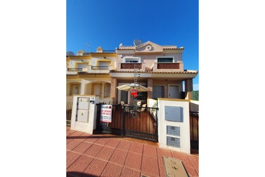 Återförsäljning -  - DOLORES DE PACHECO - Hacienda La Ermita