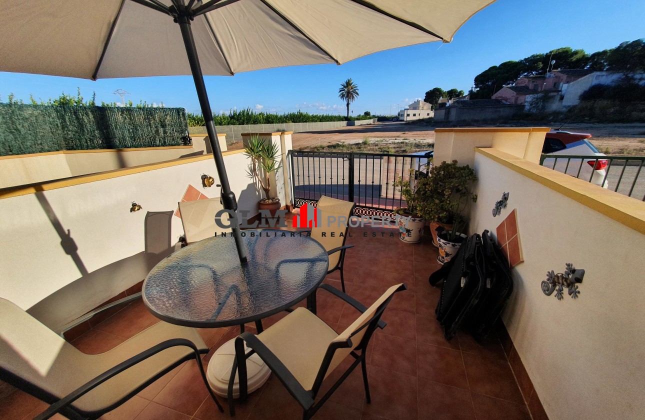 Återförsäljning -  - DOLORES DE PACHECO - Hacienda La Ermita