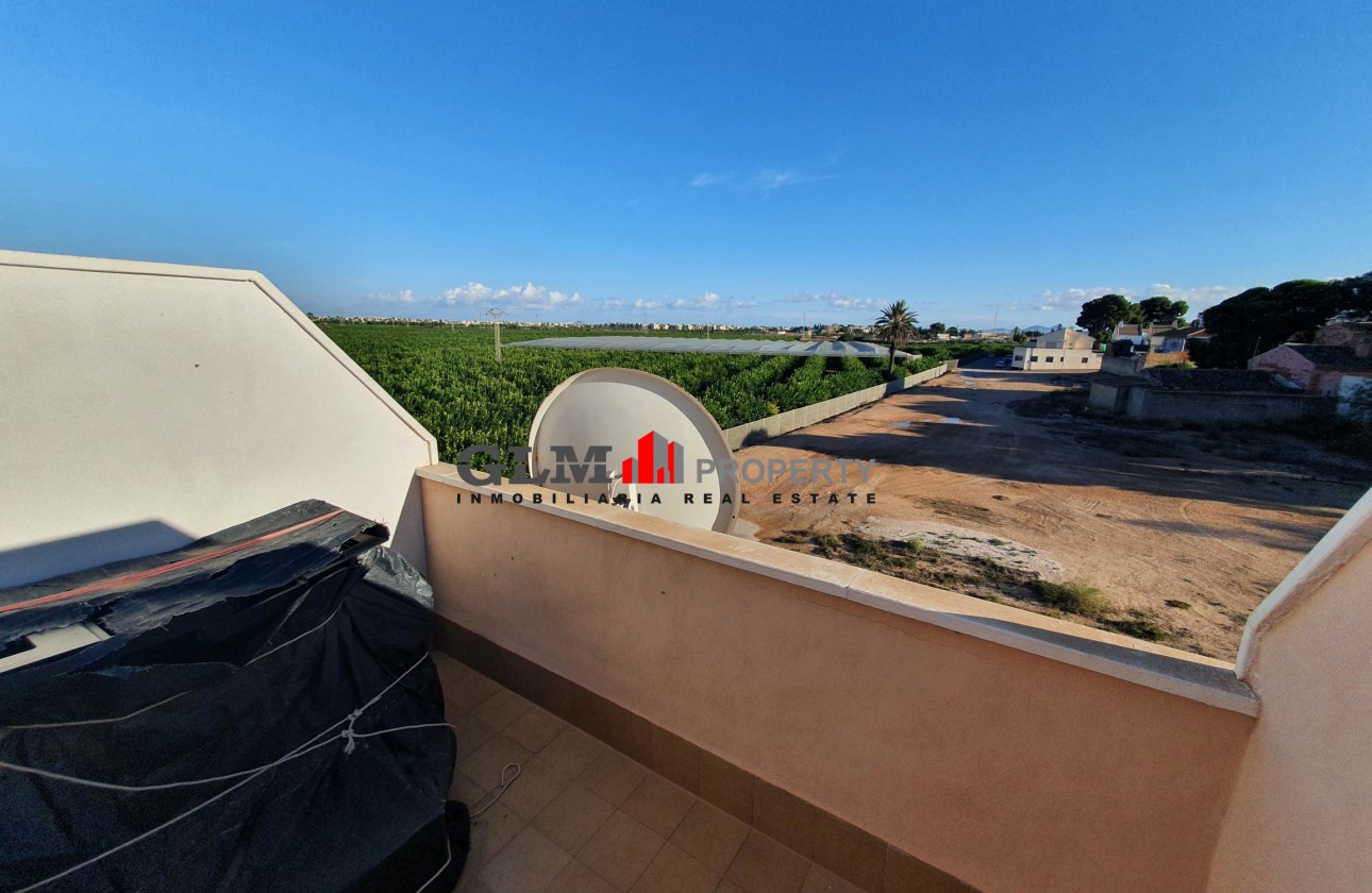 Återförsäljning -  - DOLORES DE PACHECO - Hacienda La Ermita