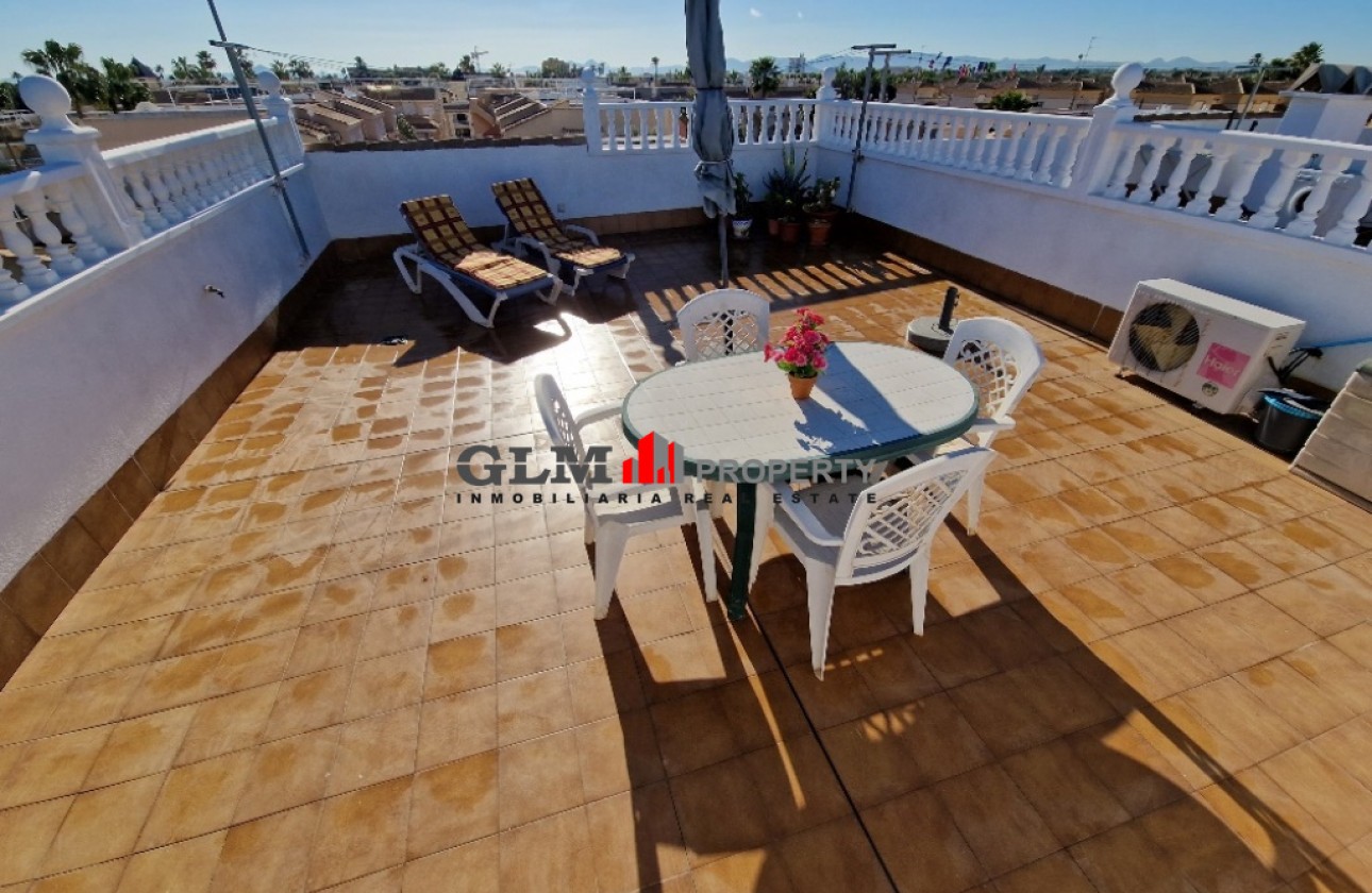 Resale - Apartment - Los Alcázares - El Divino