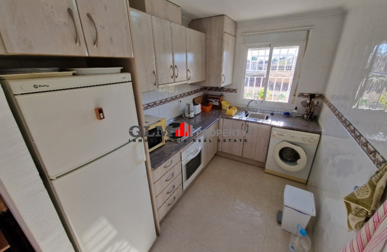 Resale - Apartment - Los Alcázares - El Divino